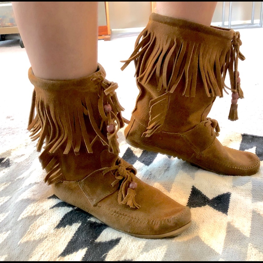Minnetonka moccasins suede brown